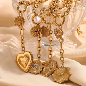 Wholesale Jewelry Lady Heart Shape 304 Stainless Steel Plating Pendant Necklace Cable Chain