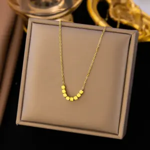 24 [Ah366] Eight Square Necklace / Gold