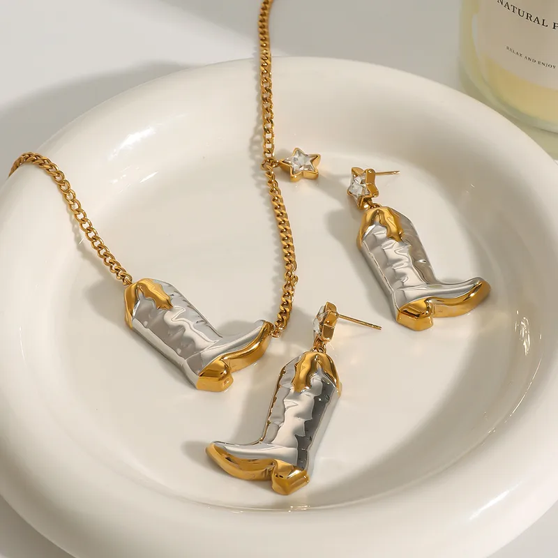 Wholesale PVD Coated Real Gold Plated 18K Gold Star Boots 304 Stainless Steel Simple Style Classic Style Shiny Waterproof Non Tarnish Earrings Necklac