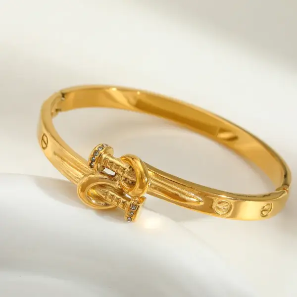 Wholesale Elegant Artistic Geometric Solid Color 316 Stainless Steel 18K Gold Plated Zircon Bangle In Bulk