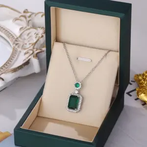 8887-Silver Beccarite