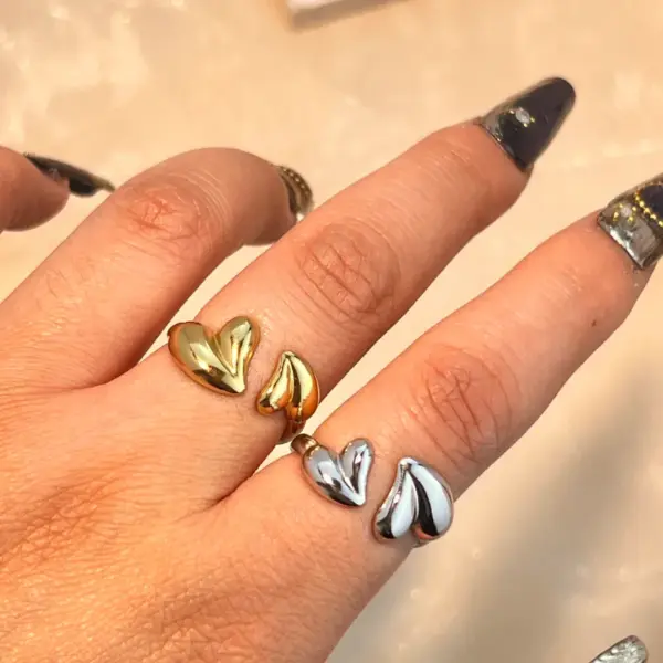 PVD Coated Real Gold Plated 18K Gold Heart Shape 304 Stainless Steel Casual Retro Marine Style Waterproof Non Tarnish Open Rings