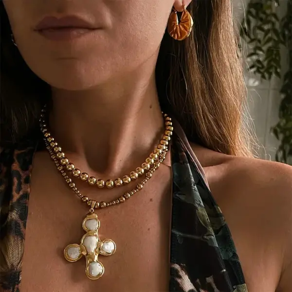 PVD Coated Geometric 304 Stainless Steel Hawaiian Vacation Classic Style Waterproof Non Tarnish 304 Stainless Steel Pendant Necklace