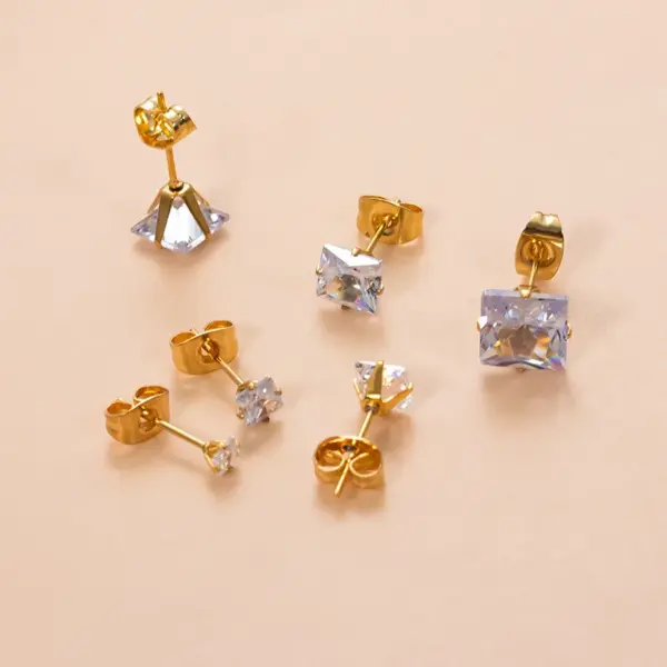 1 Piece Ear Cartilage Rings & Studs Simple Style Classic Style Geometric Square 316L Stainless Steel Waterproof Non Tarnish Surgical Steel Zircon