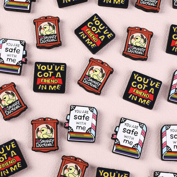 Wholesale High color value cartoon letter silicone beads glitter loose beads diy mobile phone chain key chain material beaded pen jewelry