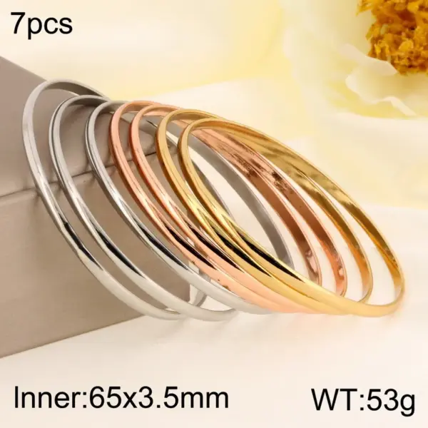 Wholesale Ion Plating (IP) 18K Gold Plated Solid Color 304 Stainless Steel Simple Style Waterproof Non Tarnish 304 Stainless Steel Bangle