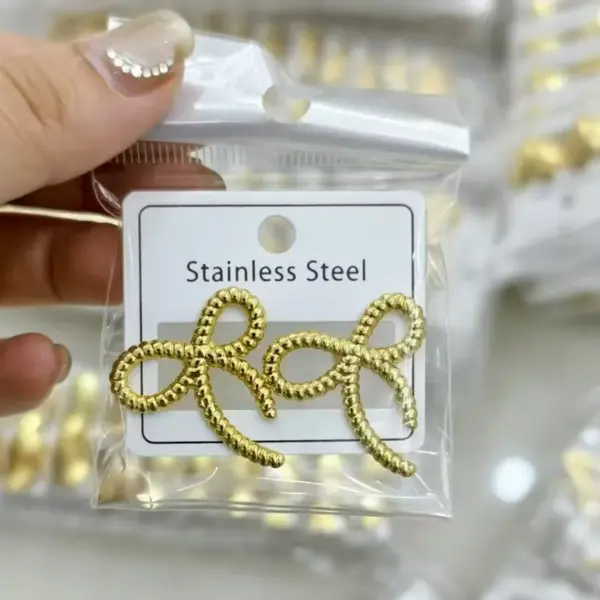 Wholesale 1 Pair/Package Casual Modern Style Simple Style Bow Knot Plating Hollow Out 304 Stainless Steel Ear Studs