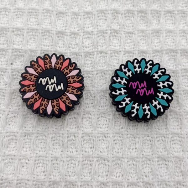 Wholesale Cross-border hot selling creative silicone beads mother series new silicone beads loose beads source factory