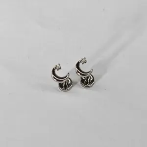 Silver Moon Zircon One G026_4