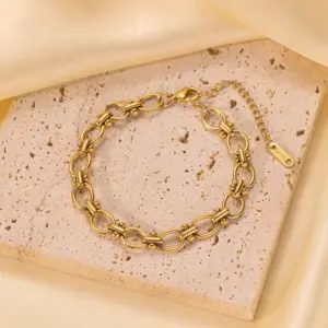 18【E179】Hollow Circle Bracelet / Gold