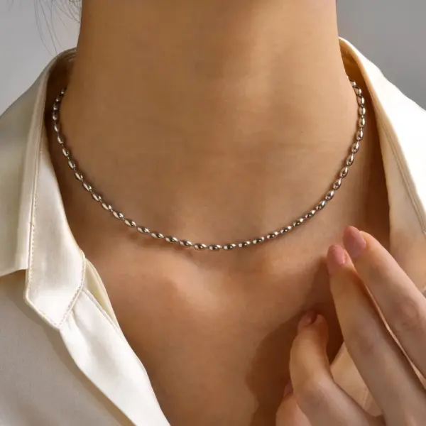Wholesale PVD Coated Real Gold Plated Solid Color 201 Stainless Steel IG Style Simple Style Waterproof Non Tarnish 201 Stainless Steel Necklace