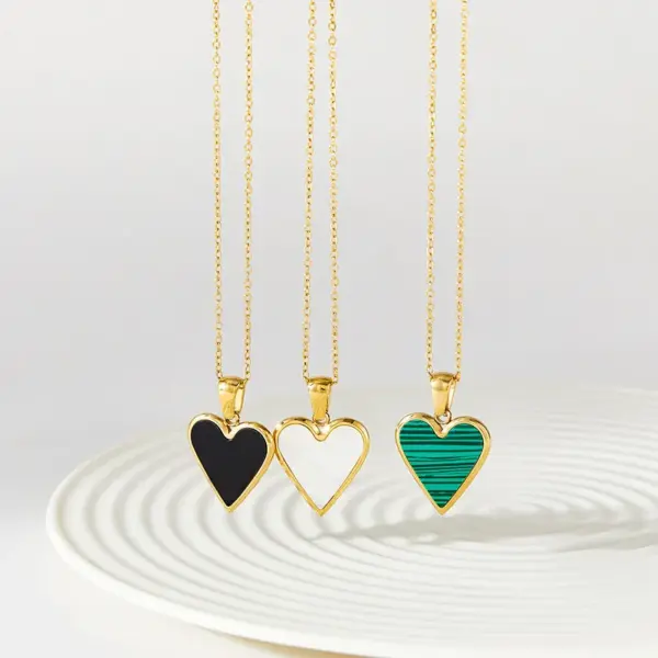 Wholesale PVD Coated Real Gold Plated 16K Gold White Gold Plated Gold Plating Heart Shape 304 Stainless Steel Fashion Waterproof Non Tarnish Earrings Necklace