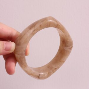 F inner diameter is about 6.6cm