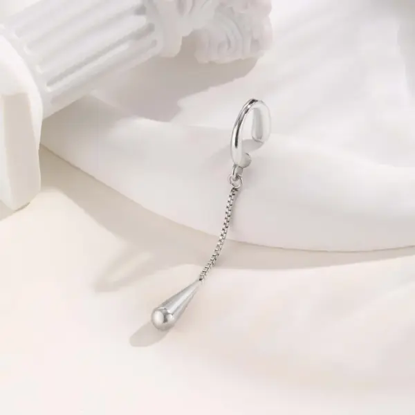Wholesale 1 Piece Elegant Vintage Style Simple Style Water Droplets 201 Stainless Steel Ear Cuffs