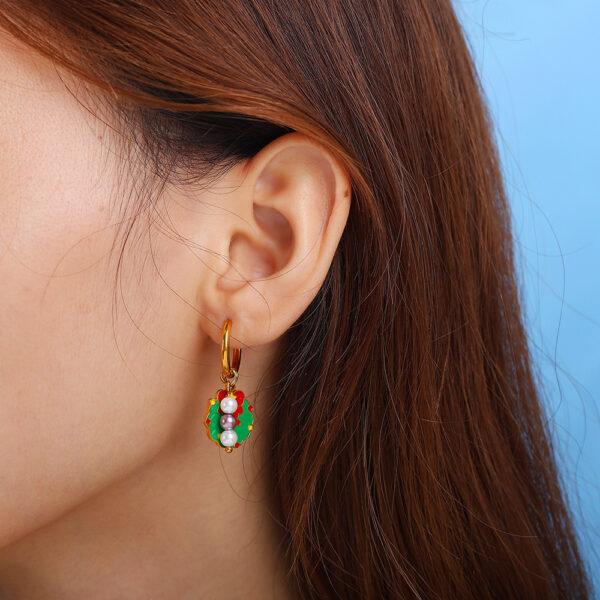 oly-1eb8b32c84f2e4043fc1b3ccdf9f6160 Wholesale Christmas series gingerbread man pendant earrings