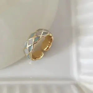Diamond Grid Drip Glazed Open Ring / Adjustable Opening