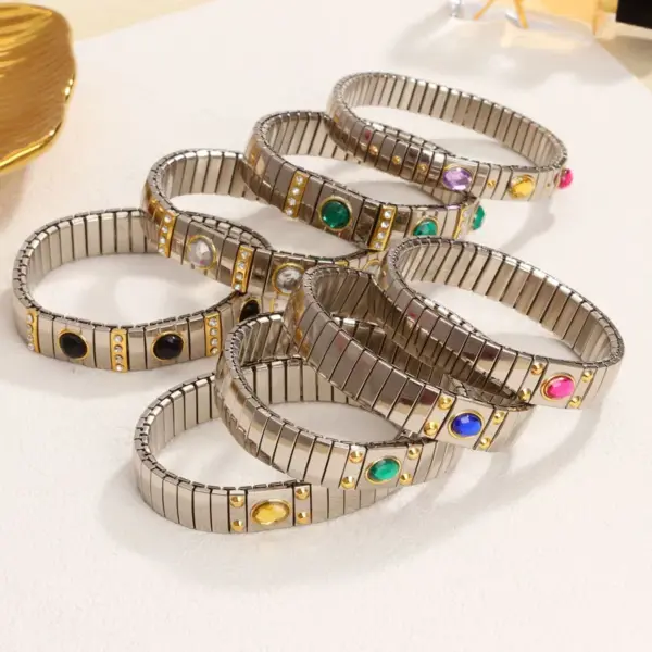 Wholesale Casual Retro Geometric 304 Stainless Steel Zircon Wristband In Bulk