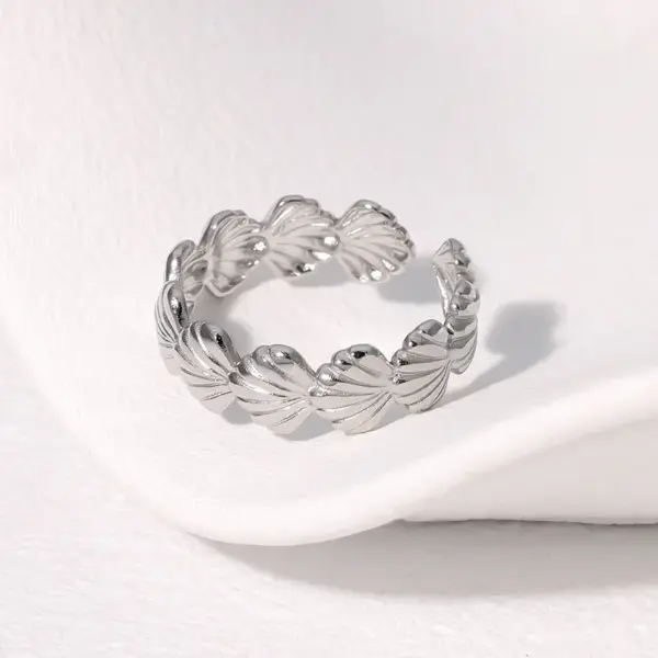 Wholesale PVD Coated Real Gold Plated 18K Gold Shell 304 Stainless Steel Marine Style Beach Tropical Waterproof Non Tarnish Open Rings