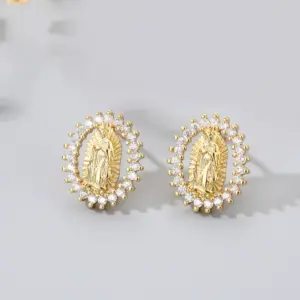 Oval White Zircon Stud Earrings