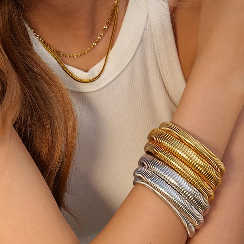 Wholesale Hip-Hop Retro Solid Color Titanium Steel Bangle In Bulk