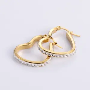 Wholesale PVD Coated Imitation Gold Heart 304 Stainless Steel Exaggerated Waterproof Non Tarnish Earrings