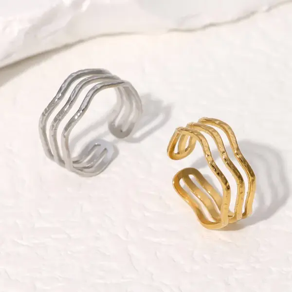 Wholesale PVD Coated Real Gold Plated 18K Gold Waves Lines 304 Stainless Steel IG Style Simple Style Classic Style Waterproof Non Tarnish Open Rings