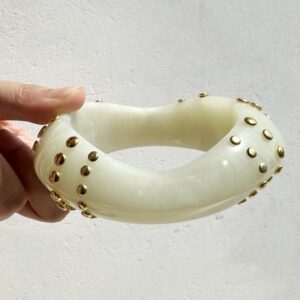 B inner diameter approximately 67mm