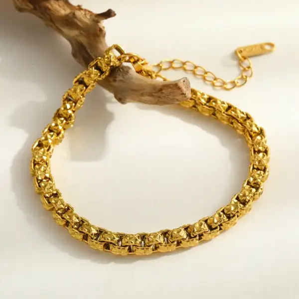 Wholesale Luxurious Artistic 18K Gold Plated Stainless Steel Geometric Irregular Bracelet Elegant Casual Fashion For Women Lobster Clasp