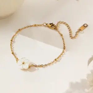 【XKB0253】Shell Flower Bracelet / Gold