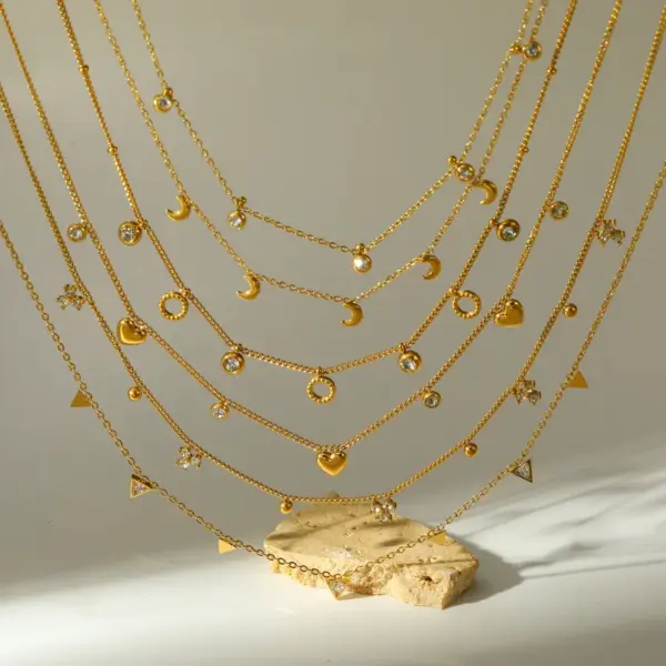 Wholesale Trillion-cut Electroplated Necklace In 18K Gold Plated 304 Stainless Steel With Zircon And 0.03-0.05µm PVD Coating Side Chain