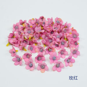 Rose Red / About 2cm in diameter