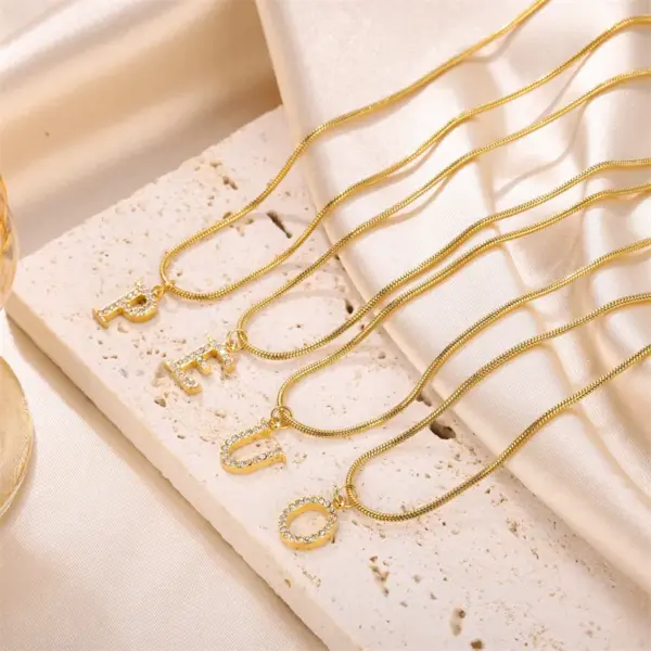 PVD Coated Letter Stainless Steel Sweet Simple Style Artistic 304 Stainless Steel Pendant Necklace