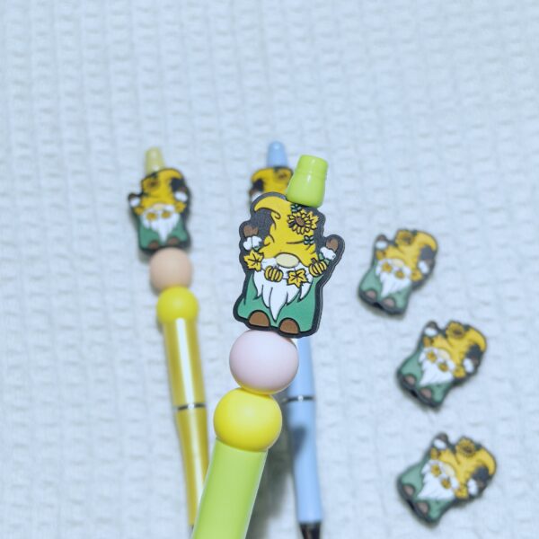 Wholesale Cross-Border Hot-Selling New Products: Dwarf Silicone Cartoon Beads Beading Factory Wholesale Ready Stock