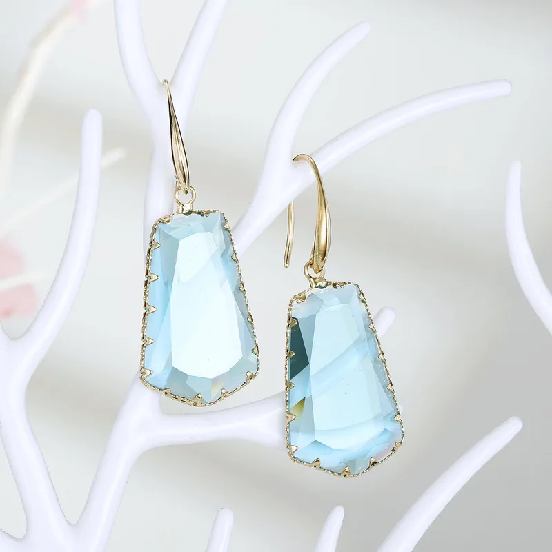 Wholesale Retro Ethnic Style Heart Inlay Alloy Artificial Gemstones Earrings
