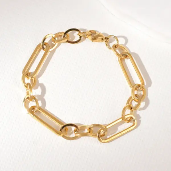 Wholesale Real Gold Plated Geometric Solid Color 304 Stainless Steel Retro Simple Style Waterproof Non Tarnish 304 Stainless Steel Bracelets