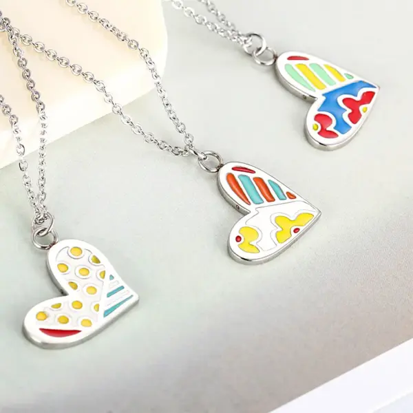 Wholesale Jewelry Fashion Heart Titanium Steel Epoxy Pendant Necklace