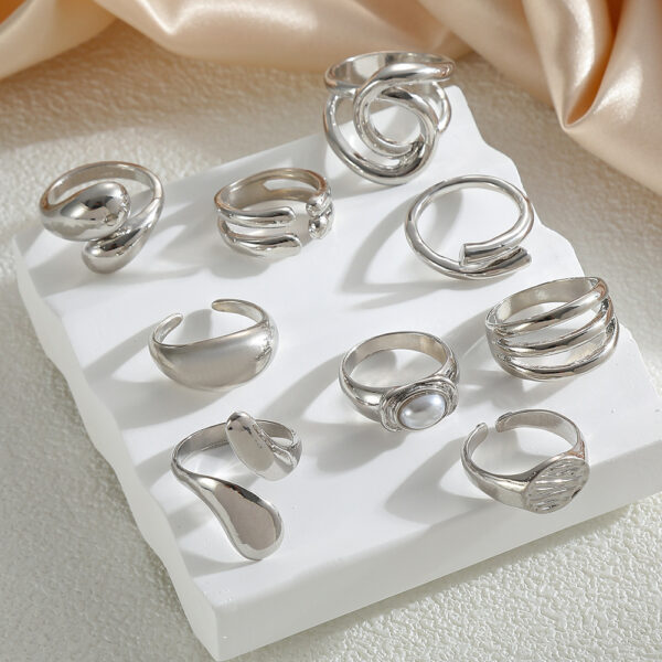 Wholesale European and American best-selling alloy open ring women's French retro niche personality simple all-match temperament ring ring ring