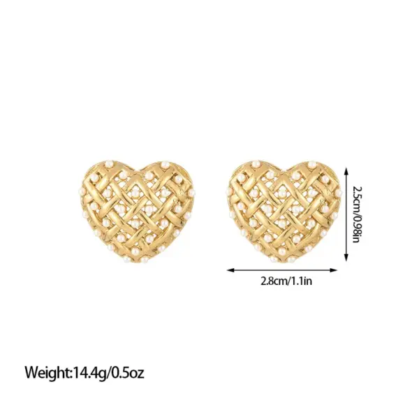 Wholesale 1 Pair Retro Classic Style Flower Plating Titanium Steel Drop Earrings Ear Studs