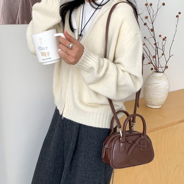 oly-216ace5c481978b8a56566d99c64d1f1 Wholesale Foreign Trade New Crossbody Small Bag Women's High-end Sense Niche Fashion Handbag Cute Bow Mini Handbag