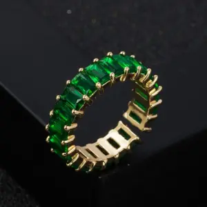 Green / Adjustable Opening