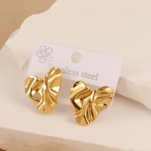 Gold / Average Size / Style 141