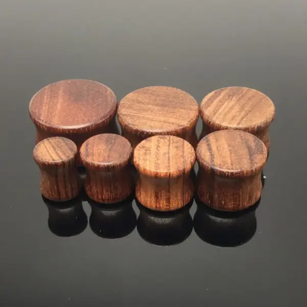 Wholesale Ebony Wood Hollow Out Solid Wood Ear Expander Piercing Jewelry Ear Tunnel Geometric Pattern Unisex Wooden Ear Cuff