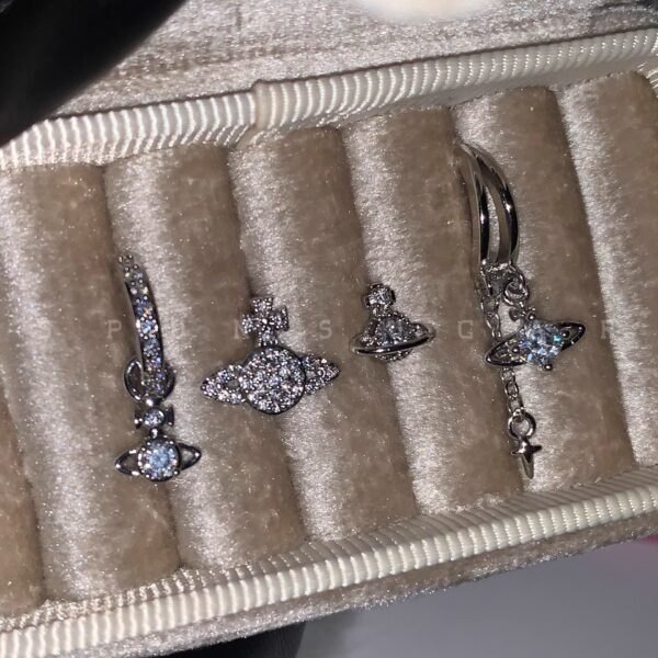 Wholesale Super Flash Saturn Ear Bone Nail Medical Titanium Steel Ear Snail Sleep Free Earrings Ear Buckle Women's Japanese and Korean New Women's All-match