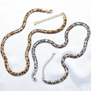 Wholesale 304 Stainless Steel Snake Pattern Leopard Plated 18K Gold Plated Vintage Style Snake Bones Chain Gold Steel Color Choker