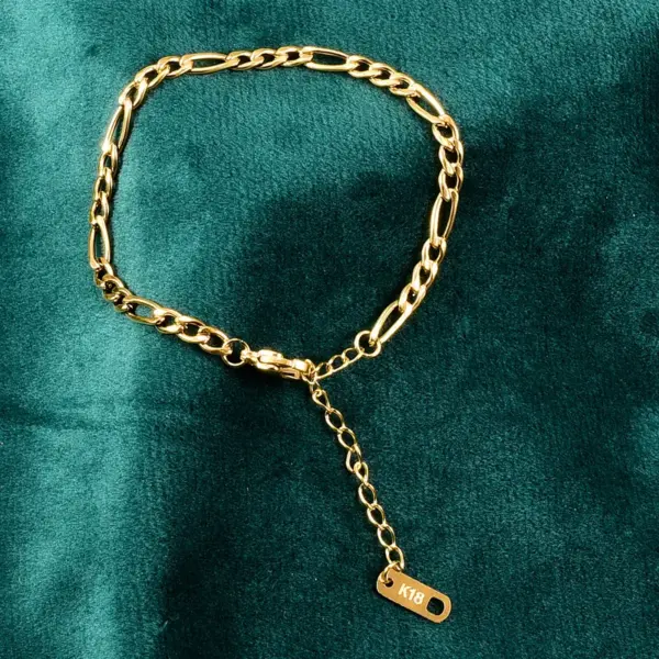 oly-21f329744c3fb5111b40ca789c55918e Wholesale PVD Coated Real Gold Plated 18K Gold Heart 304 Stainless Steel Titanium Steel Waterproof Non Tarnish 304 Stainless Steel Titanium Steel Bracelets