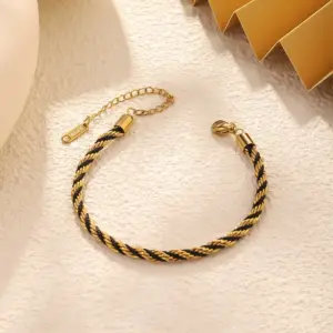 99# Twist Black/Gold