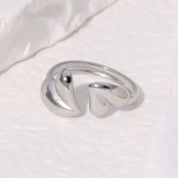 Wholesale PVD Coated Real Gold Plated 18K Gold Heart Shape 304 Stainless Steel Sweet Simple Style IG Style Waterproof Non Tarnish Open Rings