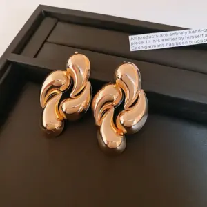 37# Silver Needle-Gold