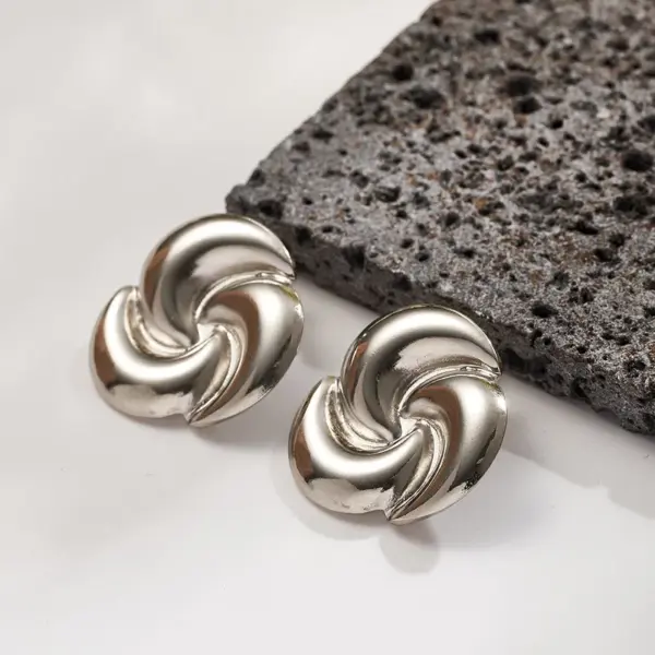 Wholesale Electroplating Golden Plated Stripe Water Droplets Butterfly 304 Stainless Steel IG Style Casual Simple Style Polishing Plating Ear Studs