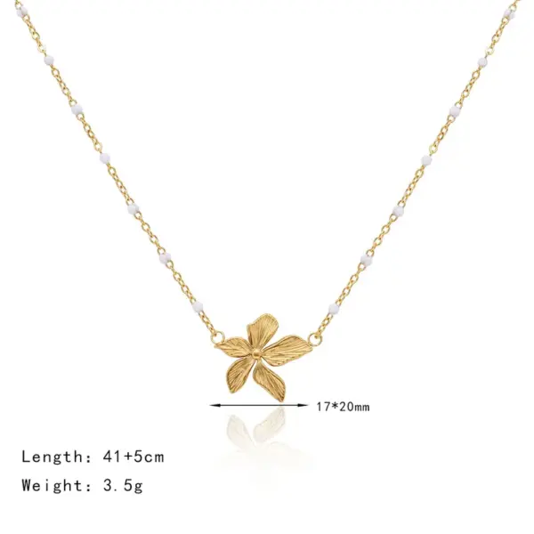 PVD Coated Real Gold Plated 18K Gold Flower 304 Stainless Steel Waterproof Non Tarnish 304 Stainless Steel Pendant Necklace